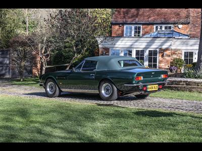 Aston Martin+V8 Volante